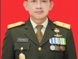 Meninggal Dunia Brigjen TNI Imam Budiman (Danrem 161/Wira Sakti) karena sakit.