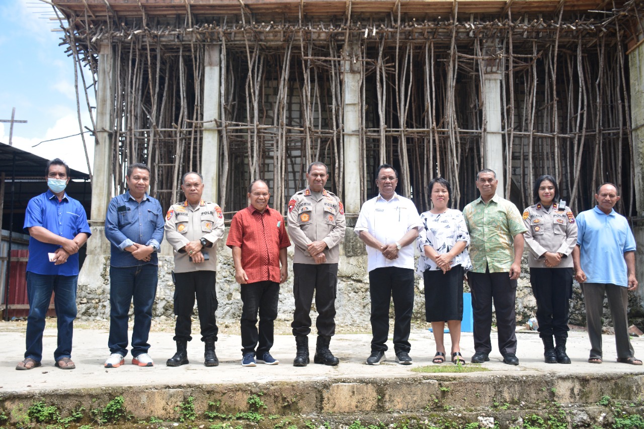 , Berbagi Bersama, Kapolda NTT Beri Sumbang Untuk Pembangunan Dua Gereja di Kota Kupang, Mexin TV